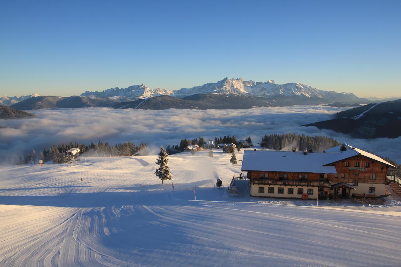 ホテルBerggasthof Latschenhof フラッハウ エクステリア 写真